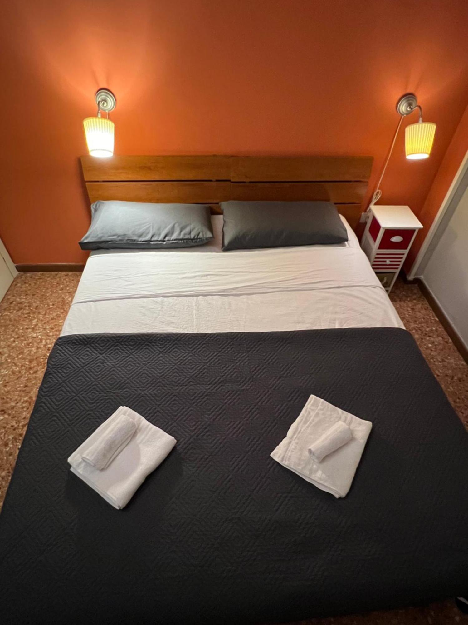Amrani Rooms Verona Exteriér fotografie
