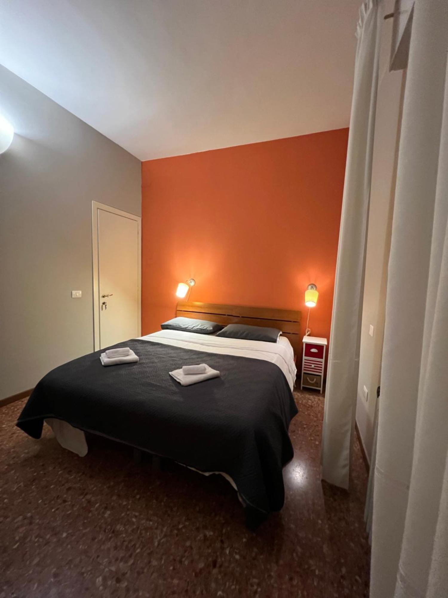 Amrani Rooms Verona Exteriér fotografie